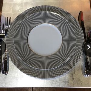 Robert Haviland Parlon Linae Dessert Plate Limoges